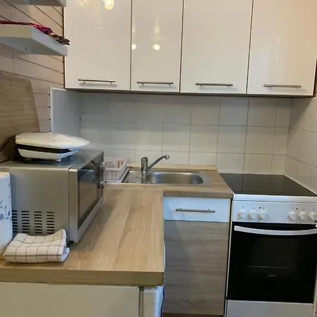 Lili Apartment *